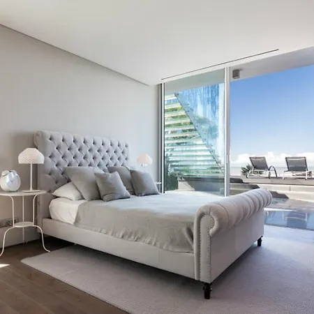 Sleeps 10 Pool Air Con T480243 Villa